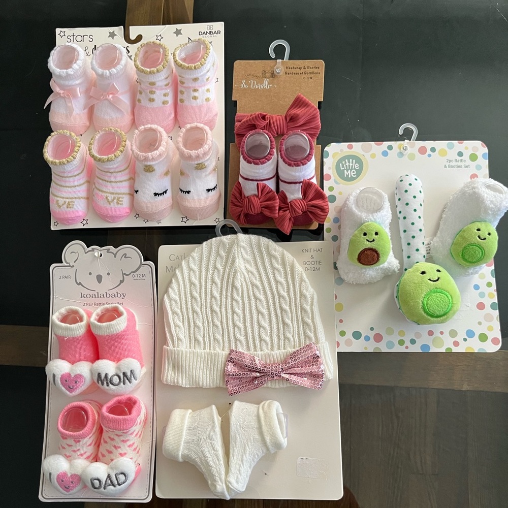 Baby girl booties